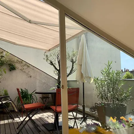 Apartmán Magnificent Bohemian Chic With Terrace *